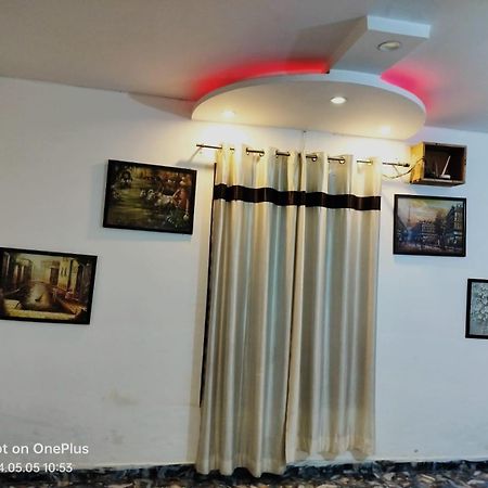 Hotel Janvi Palace Delhi  Ngoại thất bức ảnh
