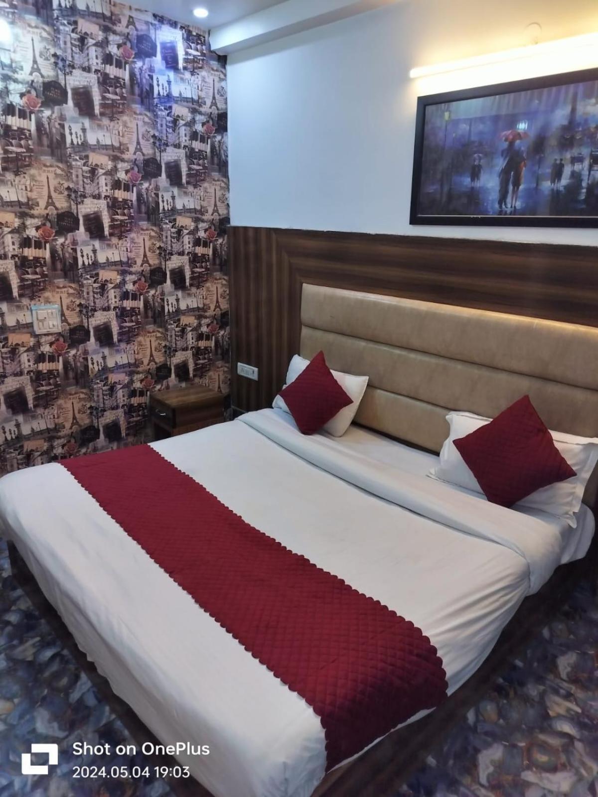 Hotel Janvi Palace Delhi  Ngoại thất bức ảnh