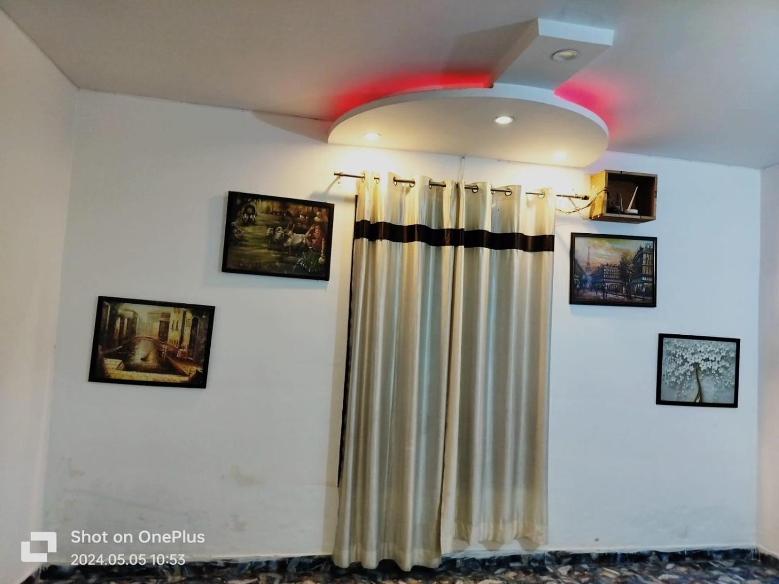Hotel Janvi Palace Delhi  Ngoại thất bức ảnh